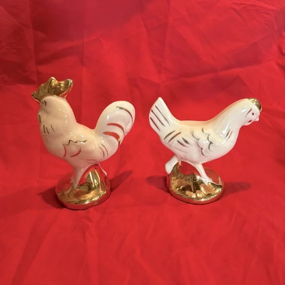 ❤️Vintage White and Gold Rooster and Hen set Figurines Chicken - Picture 2 of 7